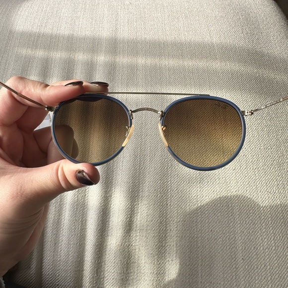 Ray-Ban Blue and Gold Sunglasses - Picture 5 of 6